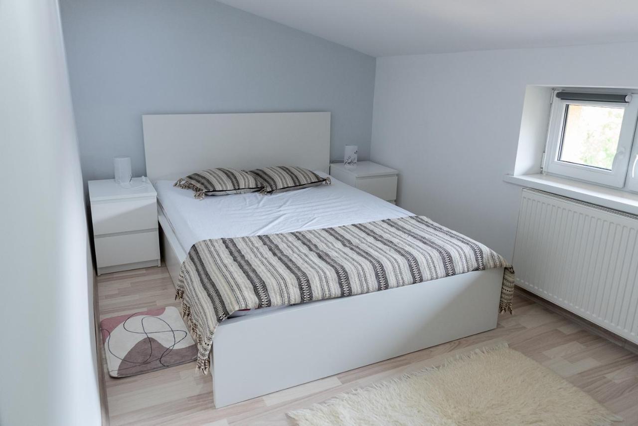 Apartament - Bystra Bystra  Eksteriør billede