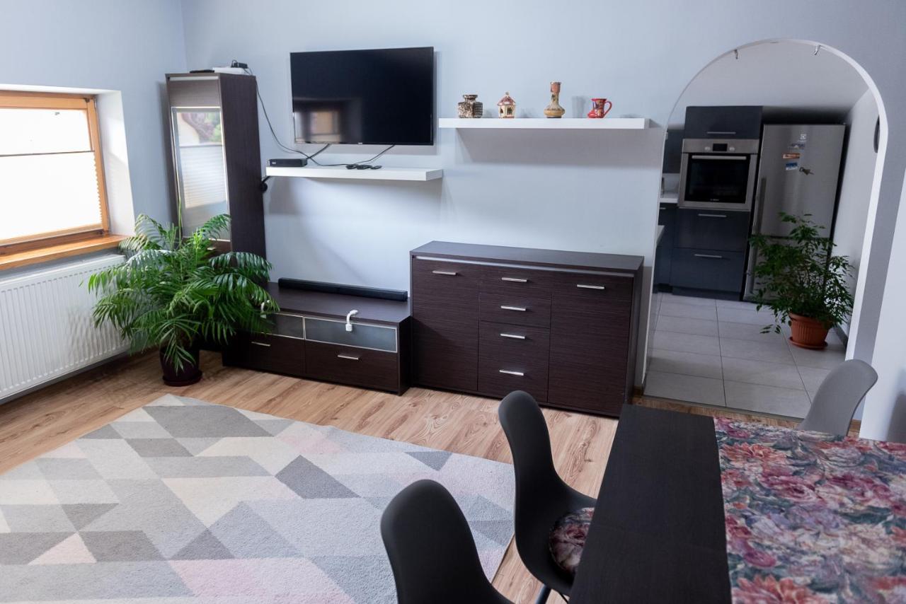 Apartament - Bystra Bystra  Eksteriør billede